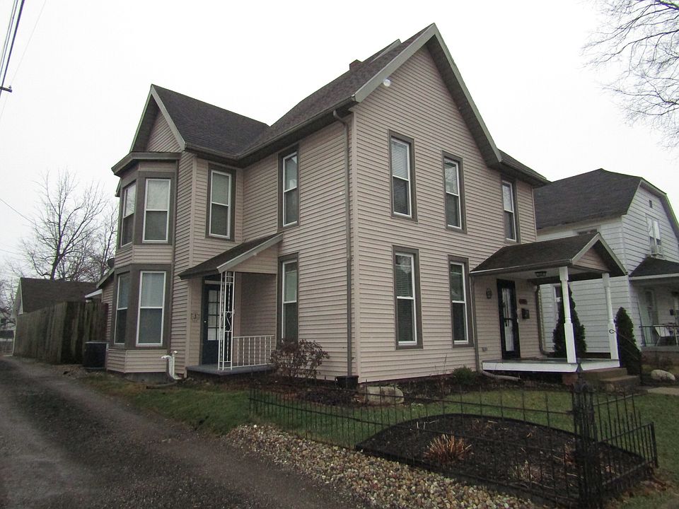 1st image of 109 W College St