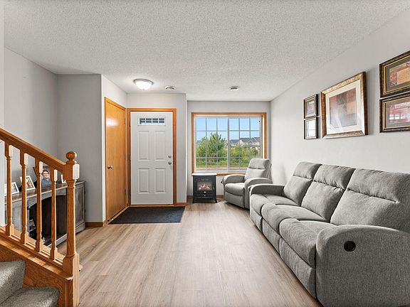3rd image of 345 Roosevelt St S Unit H