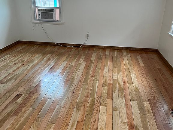 4th image of 315 Franklin Ave APT 2