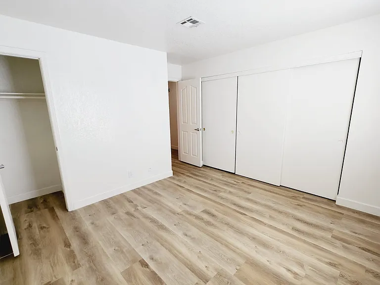 2617 S Durango Dr #1 — Photo 11