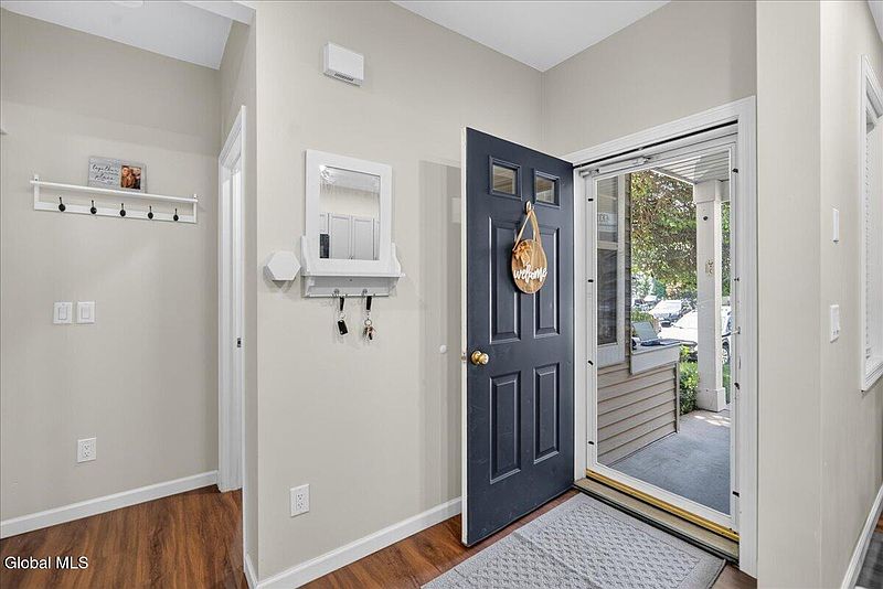 5th image of 4703 S Foxwood Drive