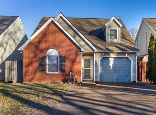 5866 Jeffrey Ln, Newburgh, IN 47630