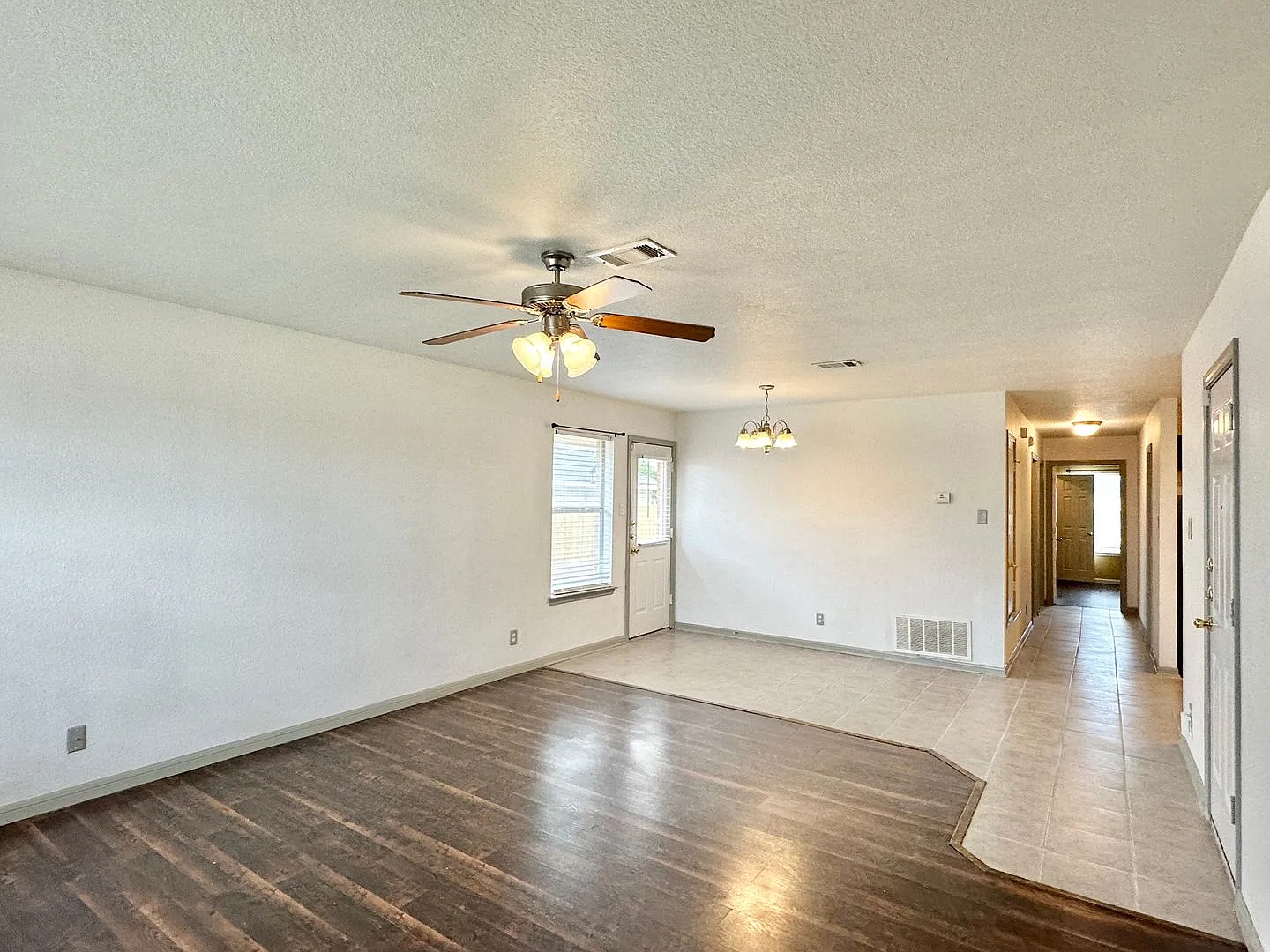 4304 Elms Run Cir — Photo 3