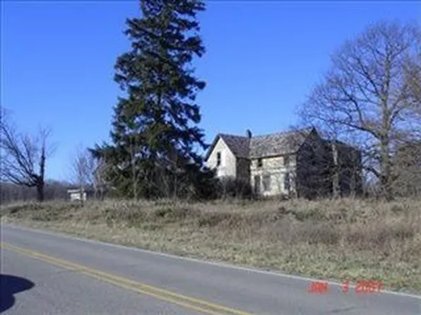 69420 County Road 384, South Haven, MI 49090