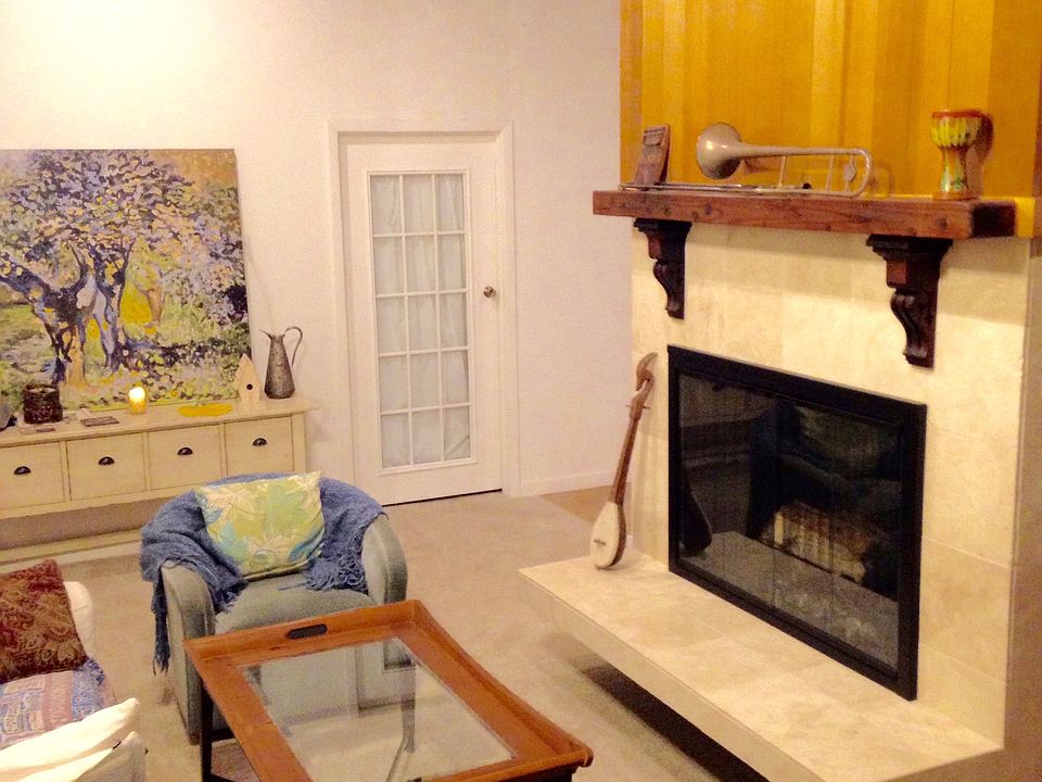 1st image of 303 Laverne Ave