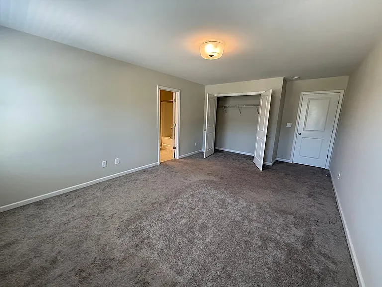 5918 River Meadow Ct — Photo 15