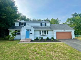 35-07 Lindsay Rd, Fair Lawn, NJ 07410