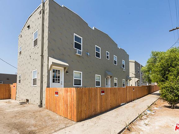 3rd image of 1216 N Soto St