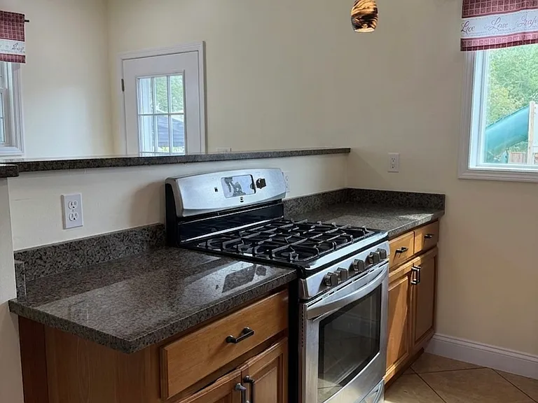 7314 Academy St — Photo 2