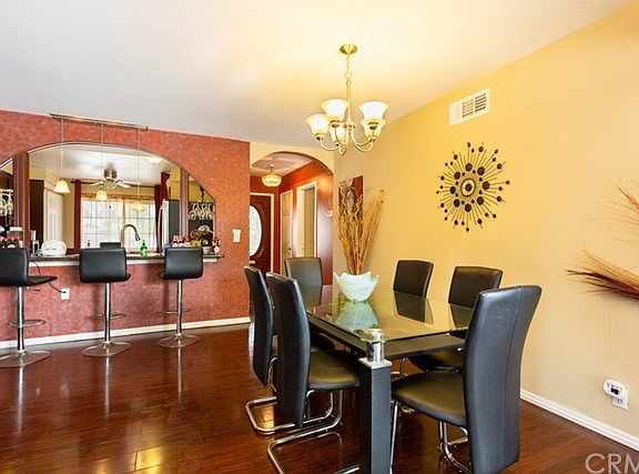 5th image of 2866 W Lynrose Dr