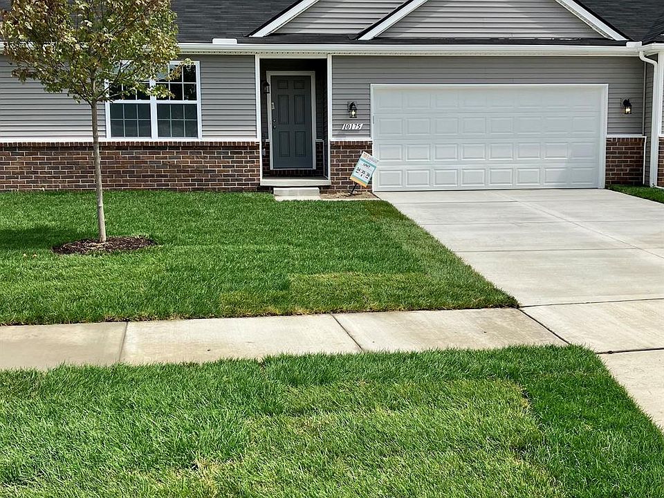 1st image of 10175 Swan Lake Cir #35