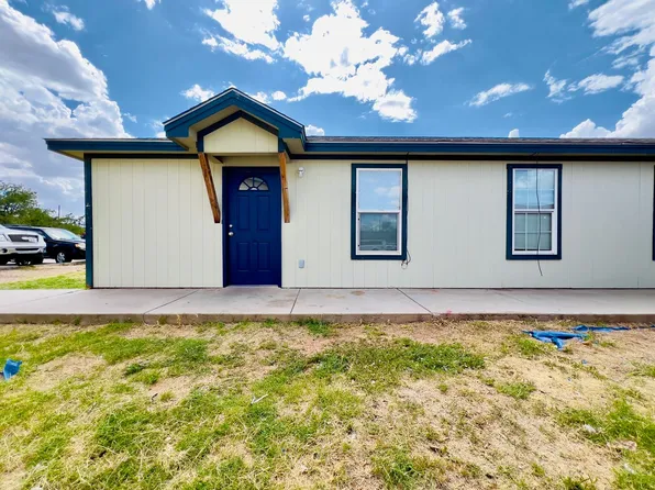 324 37th St, Lubbock, TX 79404