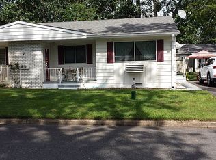 7 Wyoming Ave, Manchester, NJ 08759