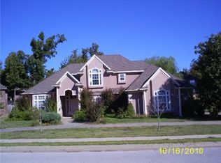 2594 Equestrian Ave, Springdale, AR 72762