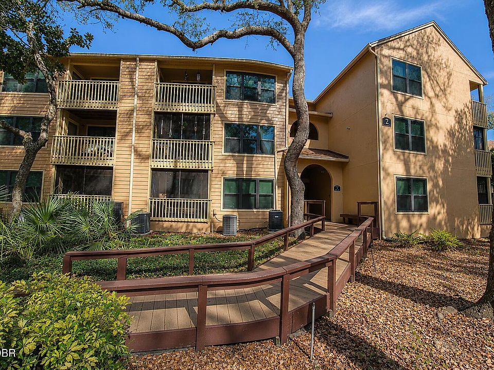 1st image of 1401 S Palmetto Ave APT 215