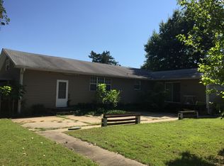 1005 E Pittman Ave, McLoud, OK 74851