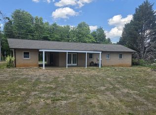 1271 Cajah Mountain Rd, Hudson, NC 28638