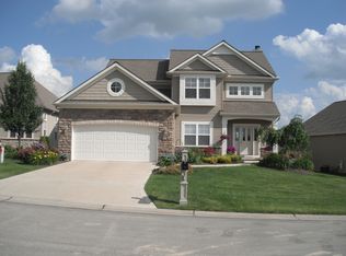 132 Regent Ct, Broadview Heights, OH 44147