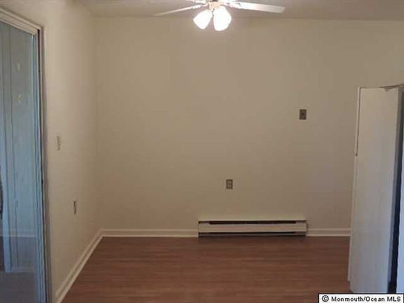 3rd image of 77 Cambridge Circle #B