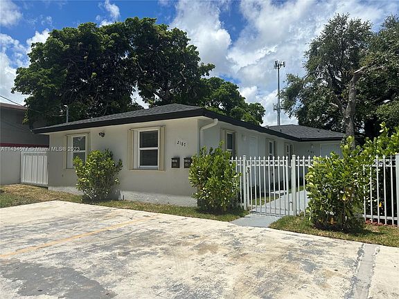 2nd image of 2185 NW 41st St #1