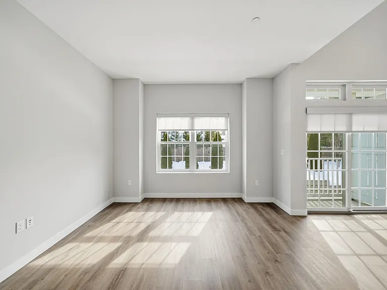 764 New Bridge Rd #2H — Photo 8