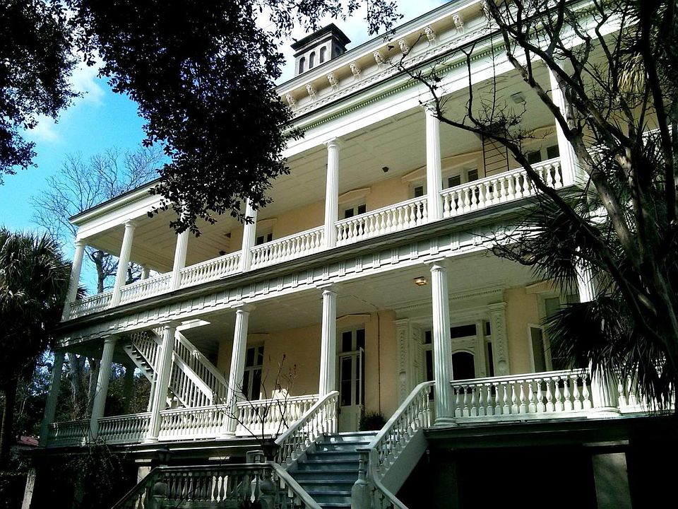 Contemporary photo of front of building