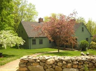 578 Barn Door Gap Rd, Strafford, NH 03884