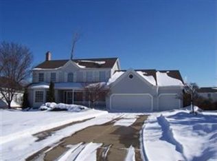 369 Medway Rd, Highland Heights, OH 44143