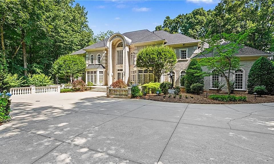 1st image of 4620 Cherryhill Ln