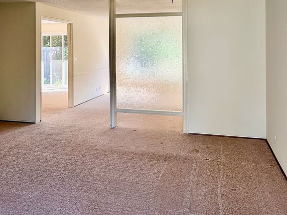 3rd image of 16508 NE 19th Pl
