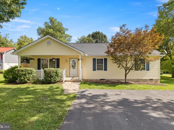 170 Clubhouse Ct, Woodstock, VA 22664