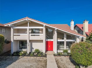 19751 Saticoy St, Winnetka, CA 91306