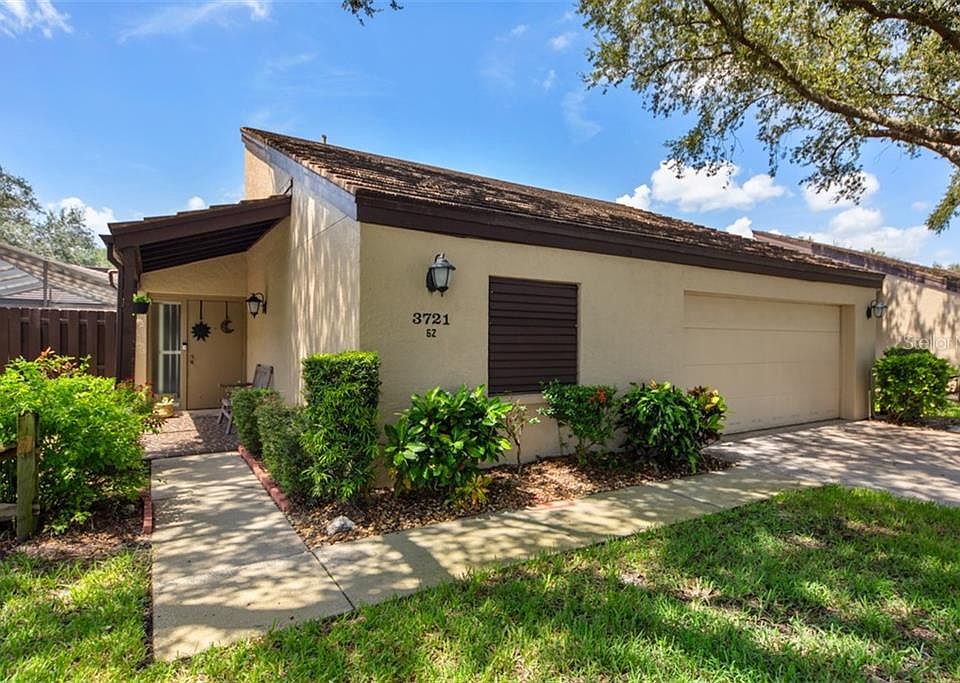 1st image of 3721 Glen Oaks Manor Dr