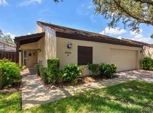 3721 Glen Oaks Manor Dr, Sarasota, FL 34232