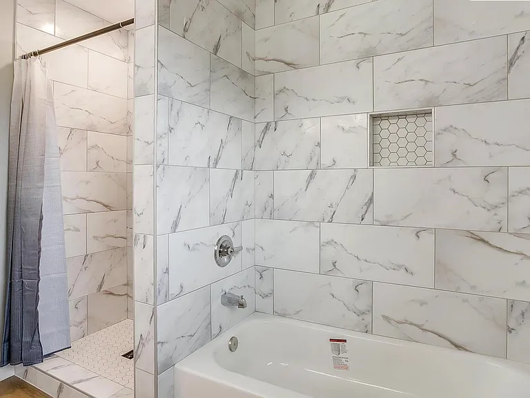 428 Live Oak Ln — Photo 11