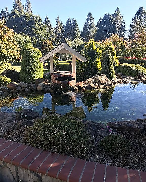 1st image of 851 Quail Dr