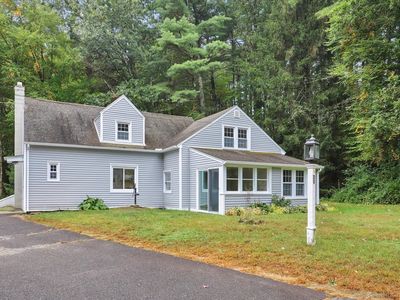 25 Bolleswood Lane, Avon, CT, 06001