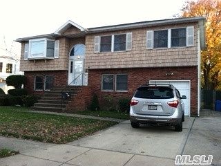 1st image of 2526 Norwood Ave