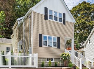 7 Sawyer Ct, Malden, MA 02148