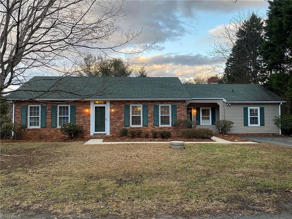 2nd image of 801 Shoals Rd