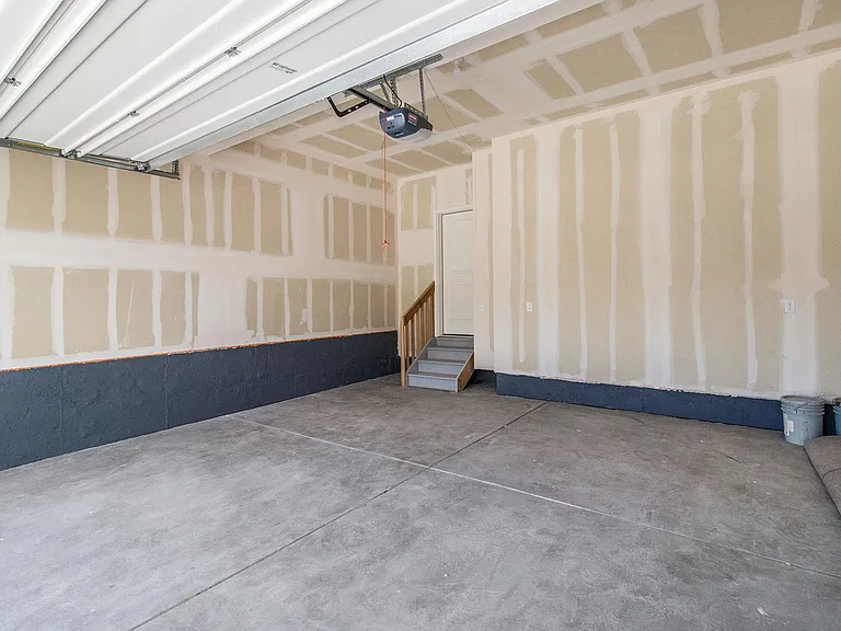 Attached 2 Car Garage