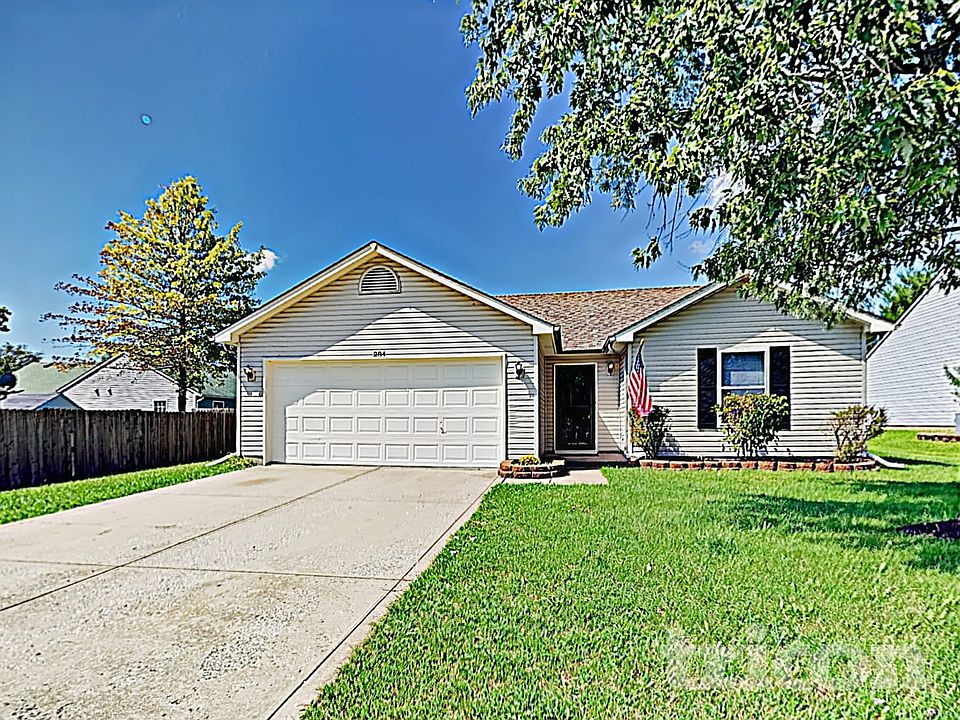 1st image of 284 Woodfield Dr