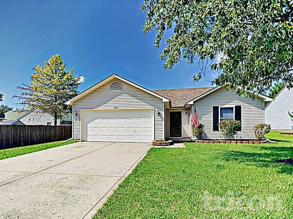 284 Woodfield Dr, Franklin, IN 46131
