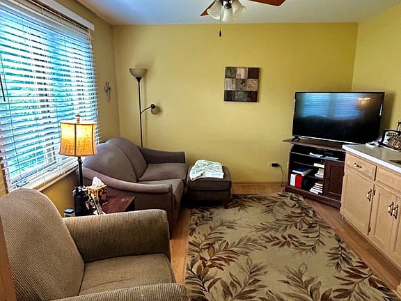 5th image of 14220 Brighton Ct
