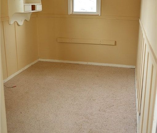 2nd image of 504 East Dr #Oak