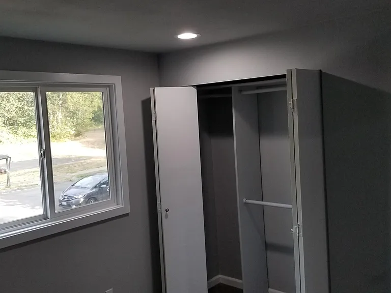 2111 Blaine Ave SE — Photo 12