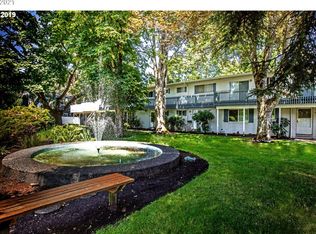 599 Coburg Rd APT 9A, Eugene, OR 97401