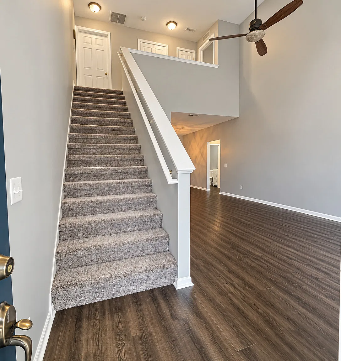 2 bed, 2.5 bath, 1248 sqft, $2,100 — Photo 4