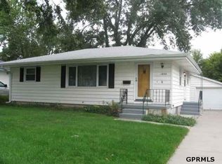 1806 N 84th St, Omaha, NE 68114