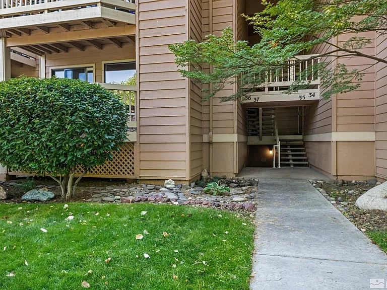 2875 Idlewild Dr #37 — Photo 4